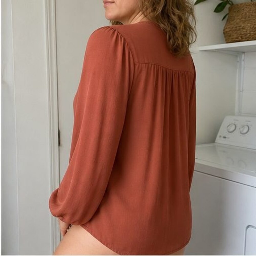 Rust Button Blouse - Picture 3 of 6